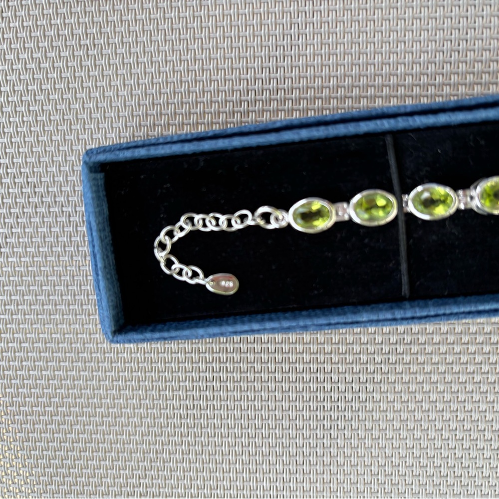 Sterling Silver Green Peridot Link Bracelet - Picture 4 of 5